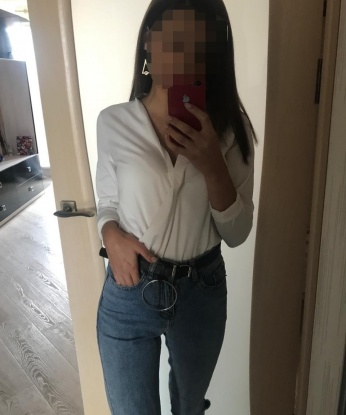 Страстная и чувственная кошечка приглашает в гости и предлагает море удовольствия. Готова позаботиться о твоем расслаблении и отдыхе. Звони, договоримся о встрече! 9884, 20 лет